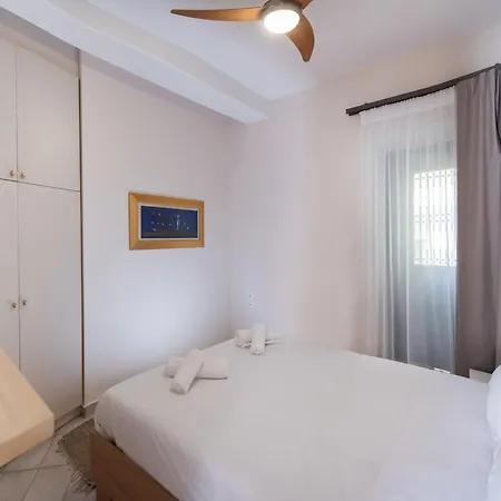 アパート Av - Vivian Kariá